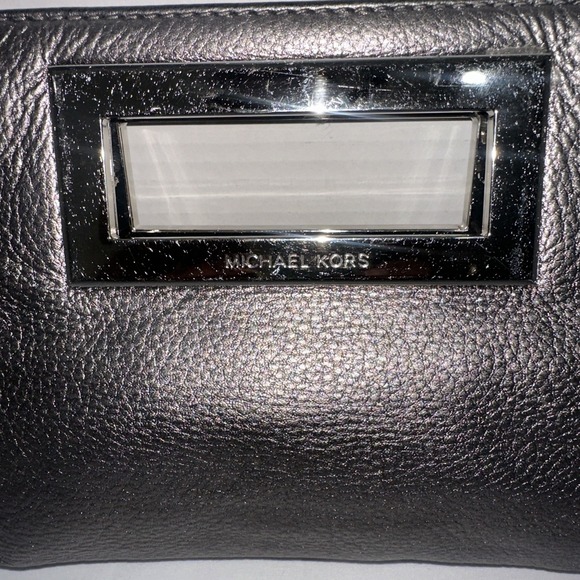 Michael Kors Silver Hand Cluch Purse Women's - Picture 2 of 8